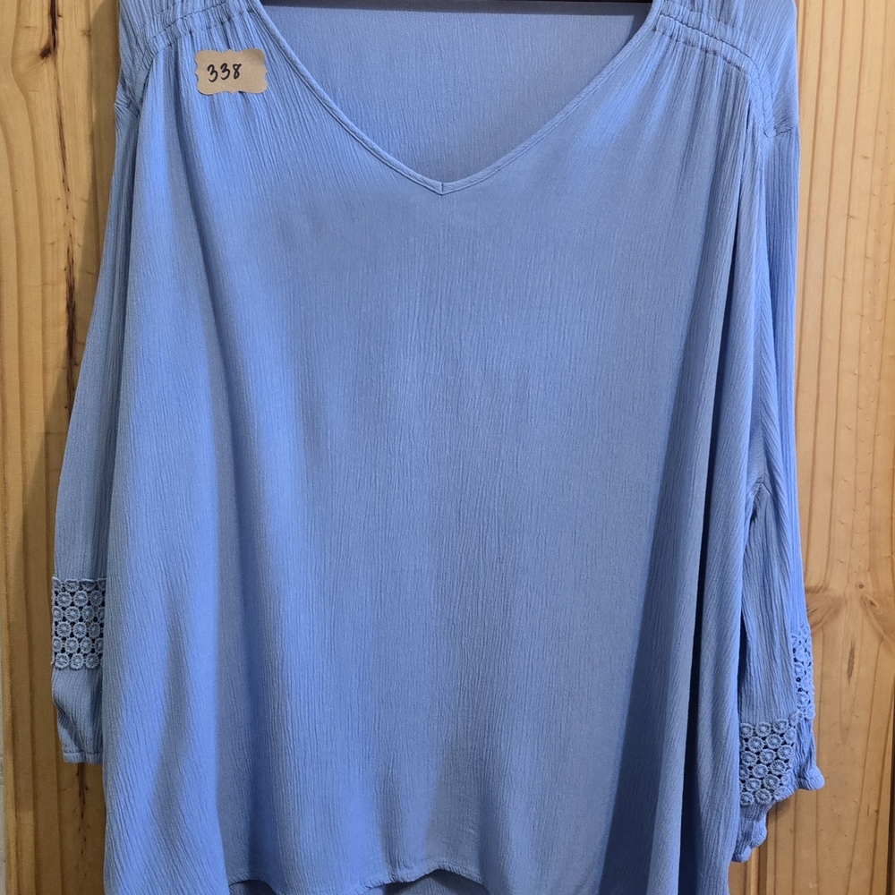Cure. Womens XL Light Blue V-Neck Crochet Lace Long Sleeve Textured Blouse Top
